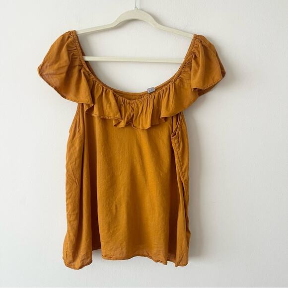 Old Navy Musty Yellow Off Shoulder Blouse with Ruffled Details Women’s size L - Picture 1 of 4